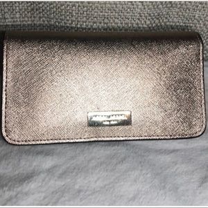 Henri Bender rose gold wallet/Phone case